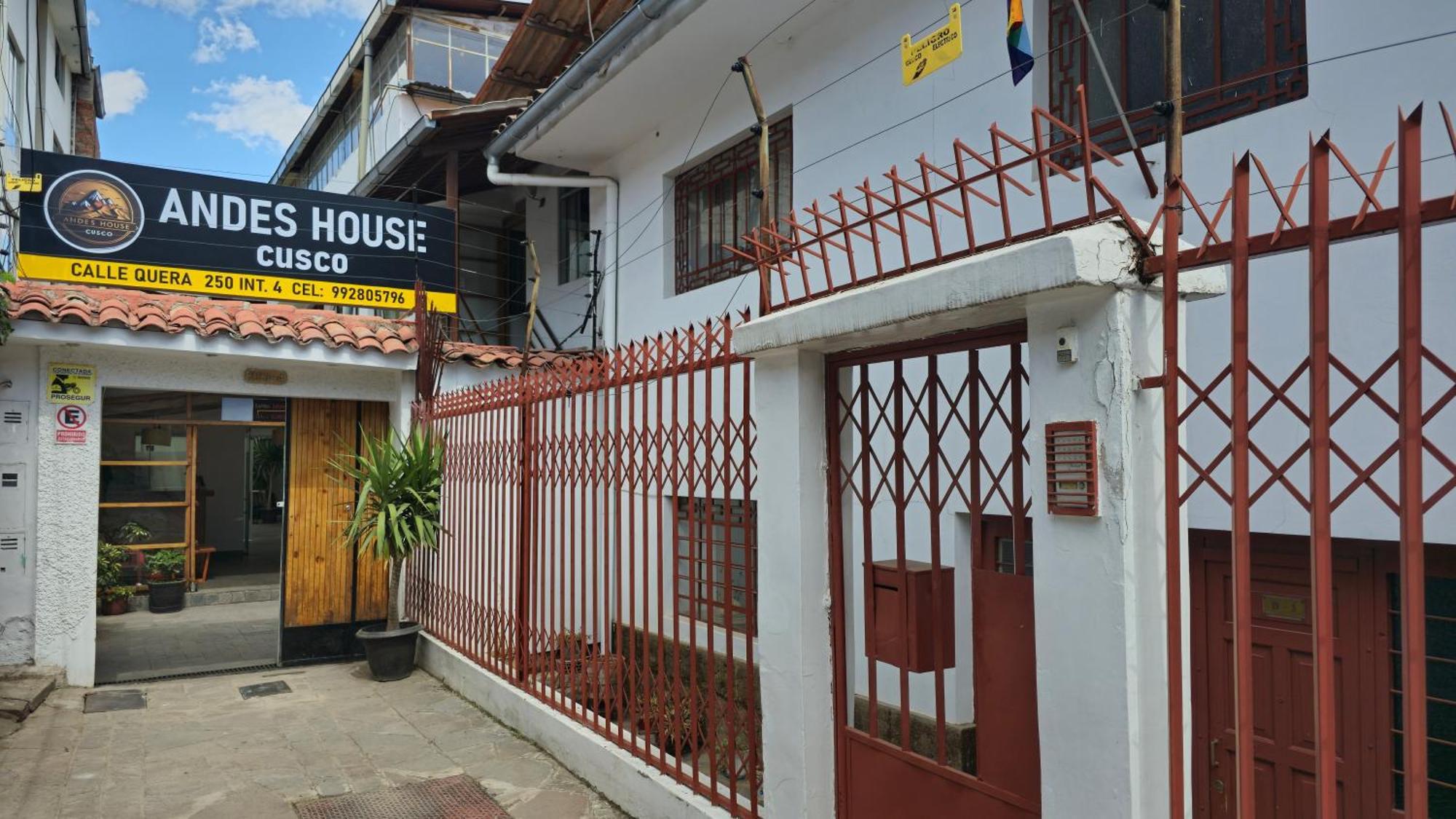 ホテル Andes House クスコ エクステリア 写真